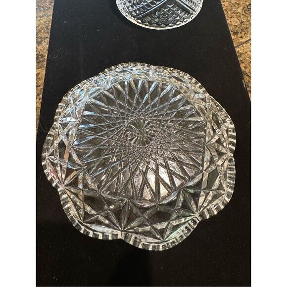 Vintage Fostoria diamond cut butter/cheese dish - Picture 4 of 5
